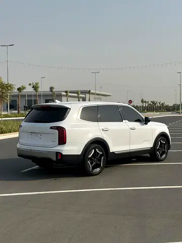 صورة 5 لـ 2023 KIA TELLURIDE
