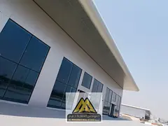 Commercial showroom on a main road, ideal for brands, display centers, and various commercial activi
