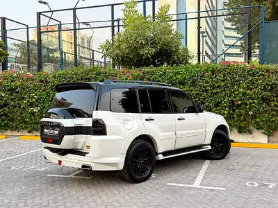 Mitsubishi Pajero Signature Edition, миниатюра 6