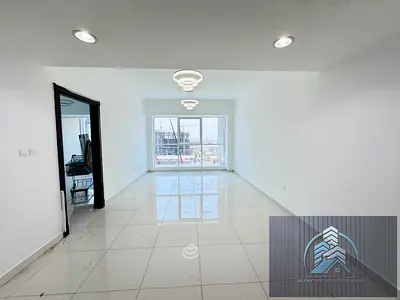 Best Deal! Modern 1 Bedroom | 2 Bathrooms | Large Layout | Vacant Now