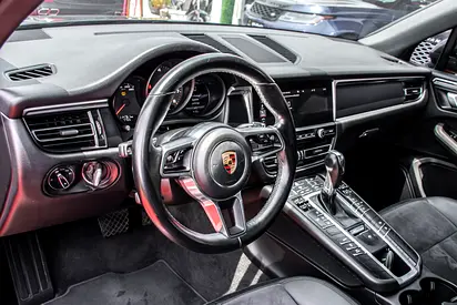2020 Porsche MACAN — фото 6
