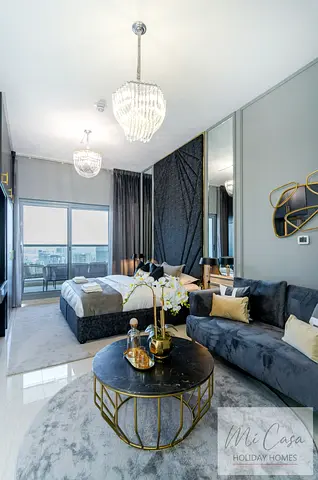 Chic Luxury Studio | Refined Finishes | Utilities Included
