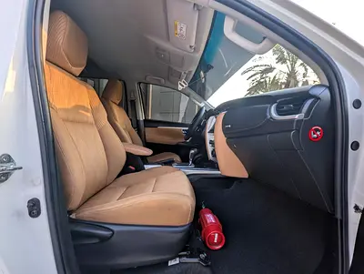 2019 Toyota FORTUNER — фото 13