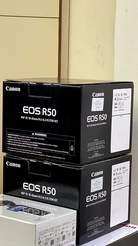 EOS R50 Mirrorless Camera, Black + RF-S 18-45mm F4.5-6.3 IS STM Lens