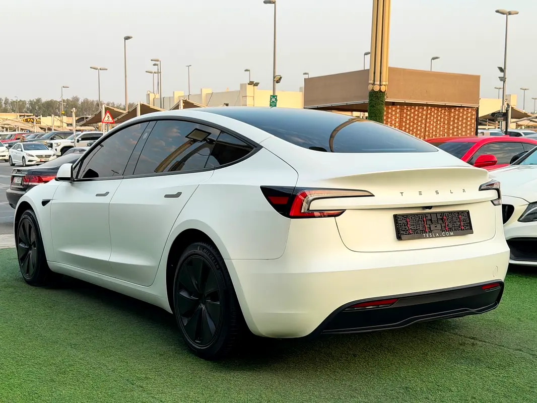 Tesla Model 3 2026