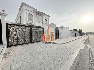 Spacious Layout 6Bhk with Study Room All master Bedrooms Separate Majlis Dining Area 160K