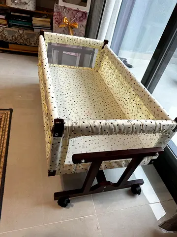 Wooden Baby Crib / Rocking Cradle – Flawless, used once.
