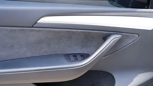 صورة مصغرة 16 لـ 2024 Tesla MODEL Y