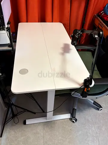 ADJUSTABLE DESK ELECTRIC MOTION TABLE WHITE
