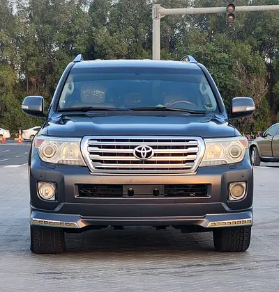 صورة 3 لـ 2013 Toyota LAND CRUISER