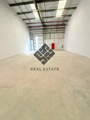 Warehouse for rent in umm al quwain2500 sqft 25KW