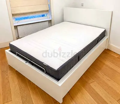 Ikea hydrolic bed with ikea mattress Queen size 160x200cm bed
