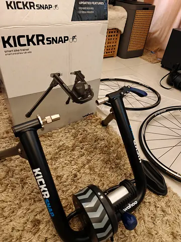 Kickrsnap wahoo and bike rack