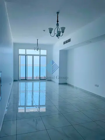 Spacious 3 BHK Balcony Apartment with Full Sea View