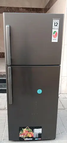 Large capacity DAEWOO refrigerator with perfect cooling