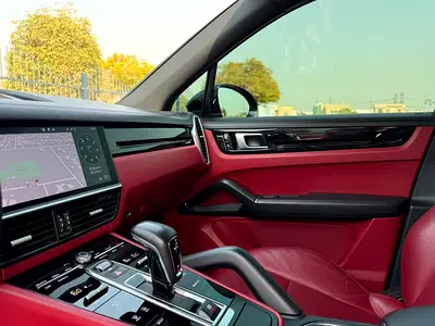 2020 Porsche CAYENNE — миниатюра 15