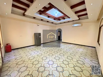 🏛️ Res/Comm Modern Villa on Main Road Side next to Mosque in Al Mwaihat 3 Ajman – 5 Master Beds, Large Yard & All Utilities Included (AED 2.2M - Nego