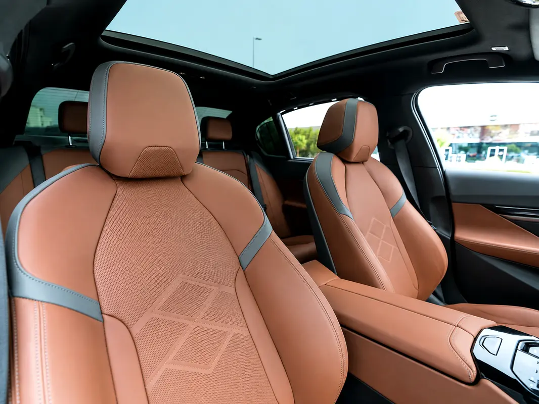 BMW 5-Series 2024