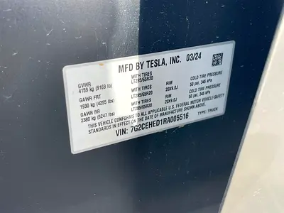 2024 Tesla CYBERTRUCK 照片 16