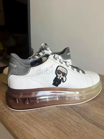Women’s casual  low sneakers Karl Lagerfeld.