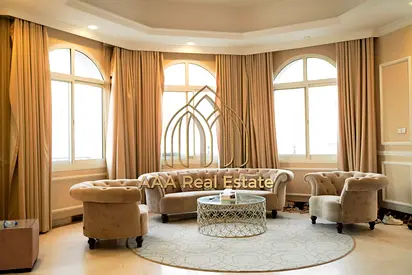 FURNISHED LUXURY | PRIME LOCATION| SERVICE BLOCK