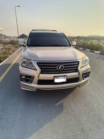 Lexus LX 570 Sport 2014 GCC Specs - Pristine Condition