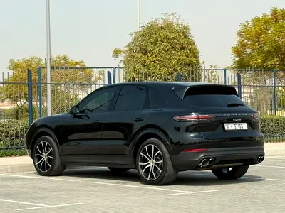 2020 Porsche CAYENNE — миниатюра 11