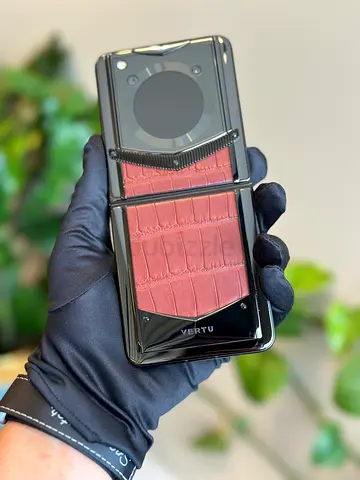 Vertu phone