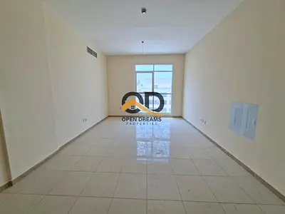 LIKE BARAND NEW FAMILY BUILDING BIG SAIZ 1BHK CANTARAL AC WITH BULCONEY RENT ONLY 37K (OUT SAID COMMUNITY)