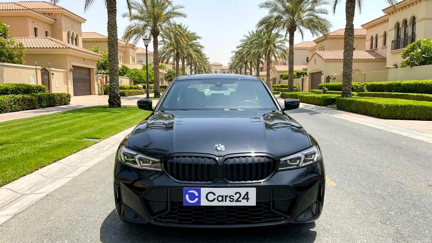 بي إم دبليو 3-سيريز 2023
