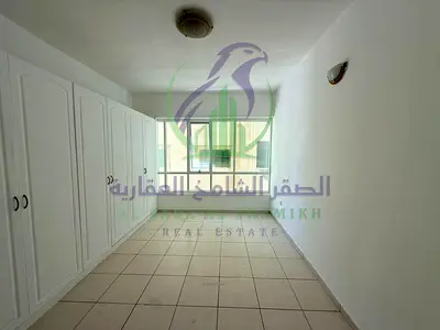 شقة غرفتين للإيجار في التعاون شهر مجاني غرفة ماستر بلكونة إطلالة واسعة خزائن الحائط 3 حمامات مساحة واسعة