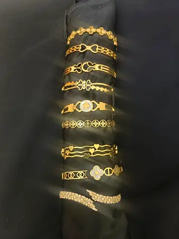 10 Gold-tone Women's Bracelets — Various Designs, Good brand new