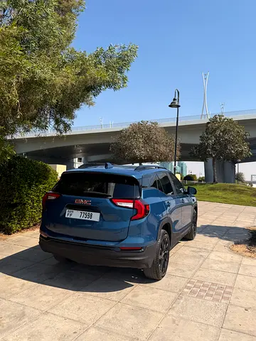 2024 GMC TERRAIN 照片 4
