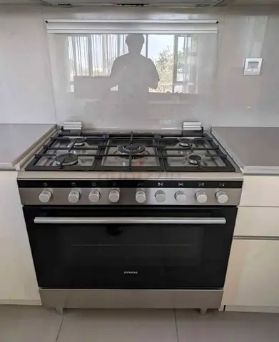 Siemens 5 burner gas cooker 90cm Great condition