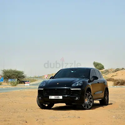 Porsche Cayenne S 2016 | GCC Specs | Well Maintained