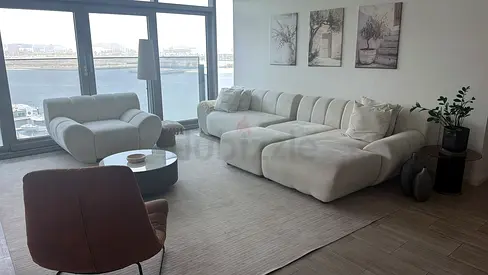 Couch set