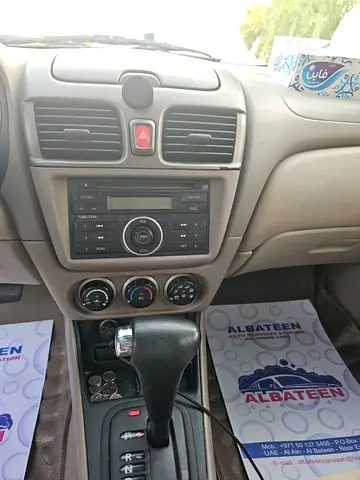 2011 Nissan SUNNY 照片 9