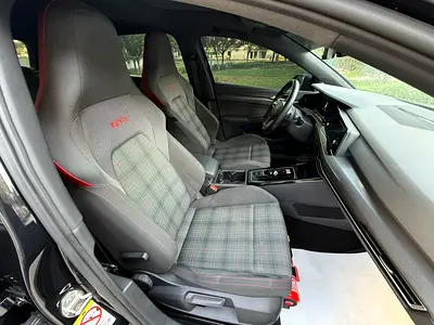 2023 Volkswagen GOLF GTI — миниатюра 11