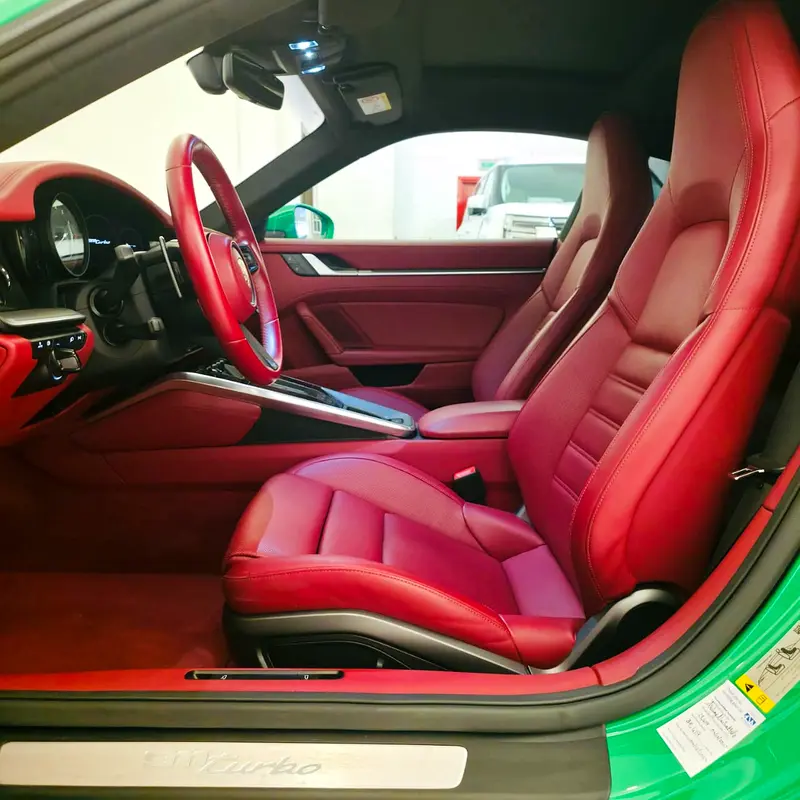Porsche 911 2023