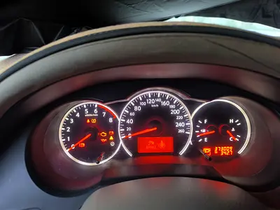 2010 Nissan ALTIMA — миниатюра 9