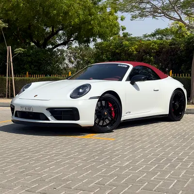 Porsche 911 Carrera 4 GTS 2023 - Pristine Condition - Japanese Specs