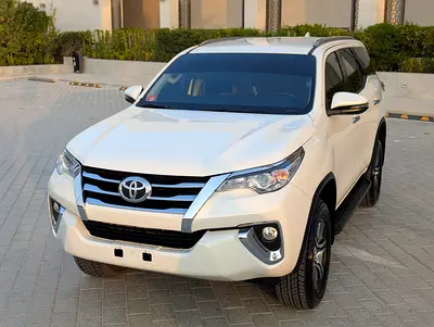 2019 Toyota FORTUNER — фото 2