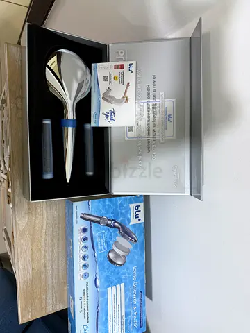 Blu Ionic Shower Head Set with 2 Filters - Genuine & New