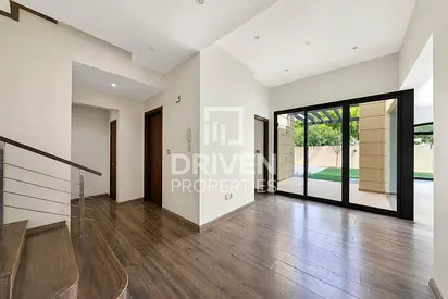 Vacant Unit | Huge Plot | Well Maintained