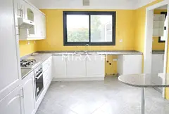 Renovated Villa | Garden | Ready to move