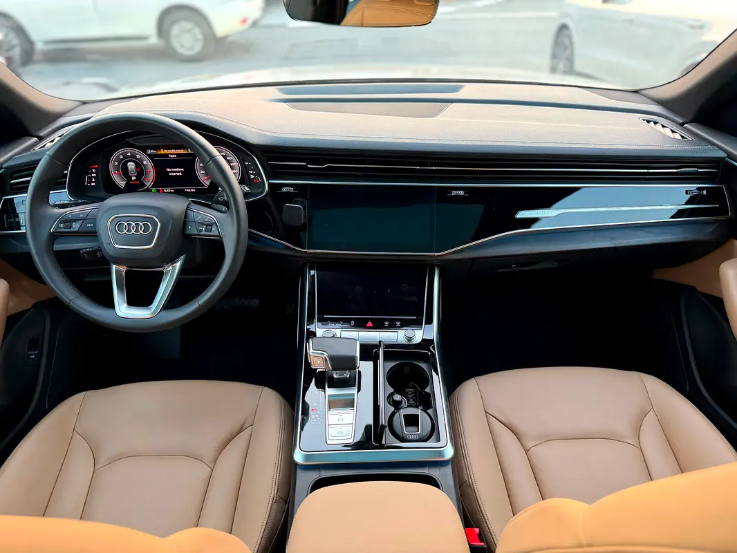 Audi Q8 2023