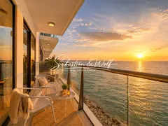 Exclusive | Sea View | Vacant