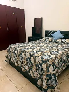 Master Room for Rent in an Apartment near Five hotel/Circle Mall AMSA 2 Ready to move