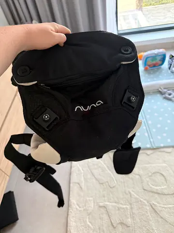 Black Nuna Baby Carrier - Comfortable Front/Back Carrier, Brand New
