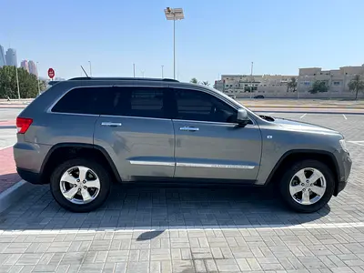 صورة مصغرة 2 لـ 2013 JEEP GRAND CHEROKEE